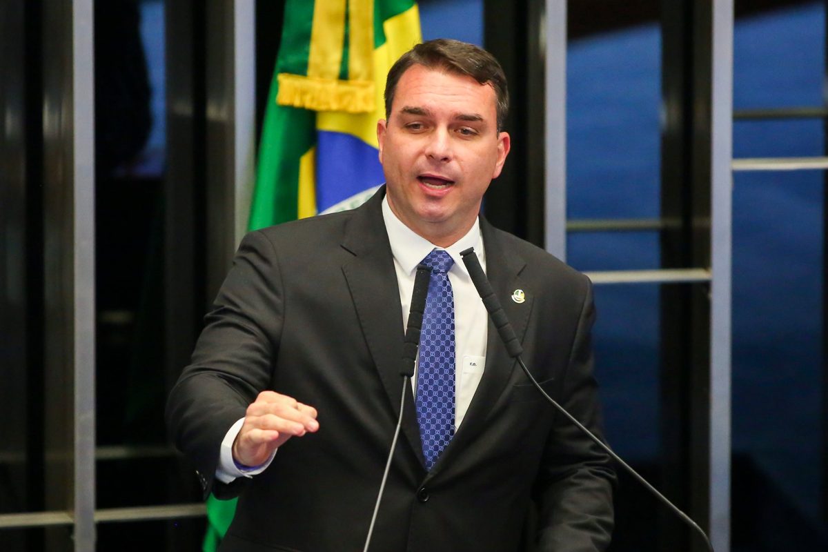 Campanha de Flávio garante: Petrobras, BB e Caixa não serão privatizados