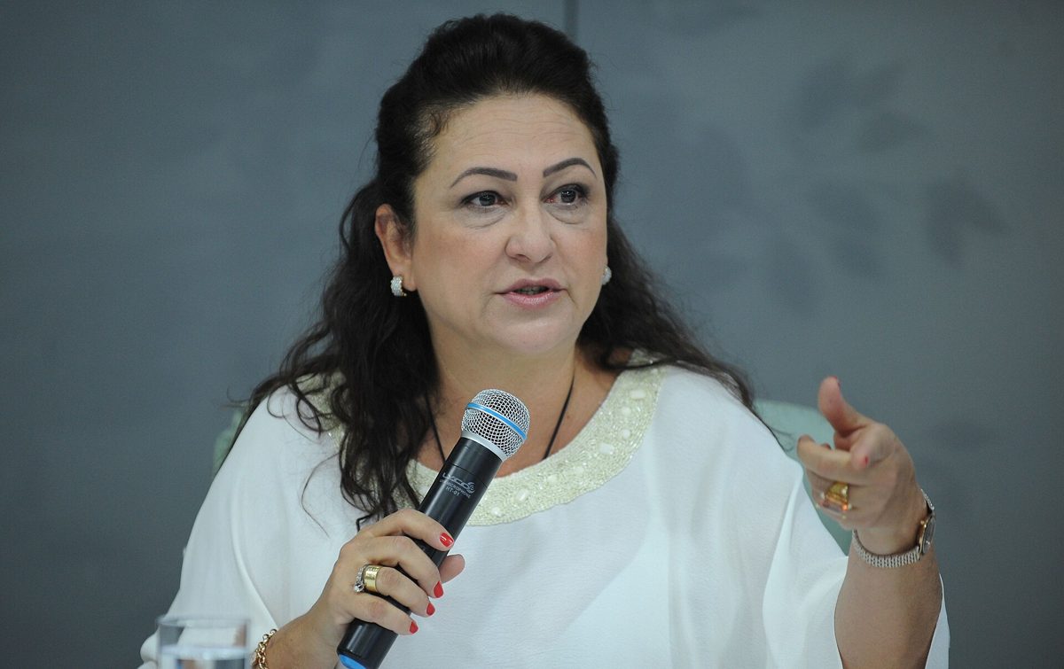 Fogo amigo no PT: Kátia Abreu pede “menos Janja e mais Alckmin”