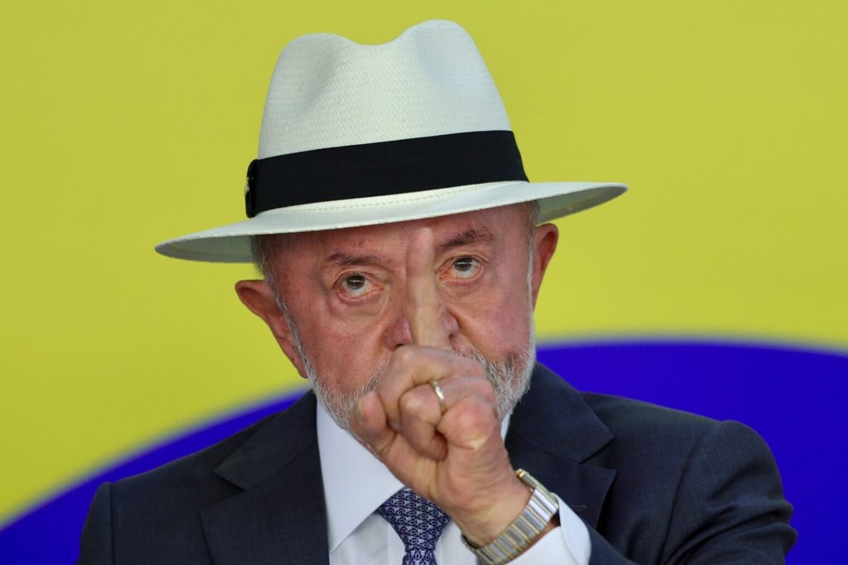 IA da Meta no WhatsApp barra “Lula 13” e libera “Flávio 22”