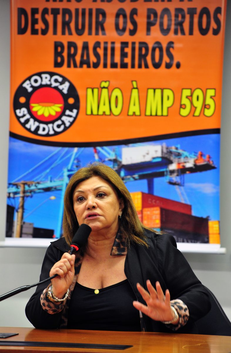 Morre aos 82 anos Telma de Souza, fundadora do PT e ex-prefeita de Santos