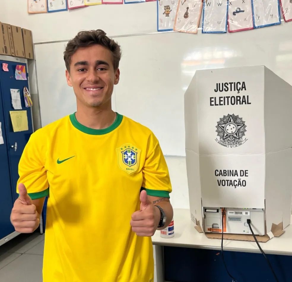 Nikolas agradece Janja por “piá de bosta”: “foi a cereja de bolo”