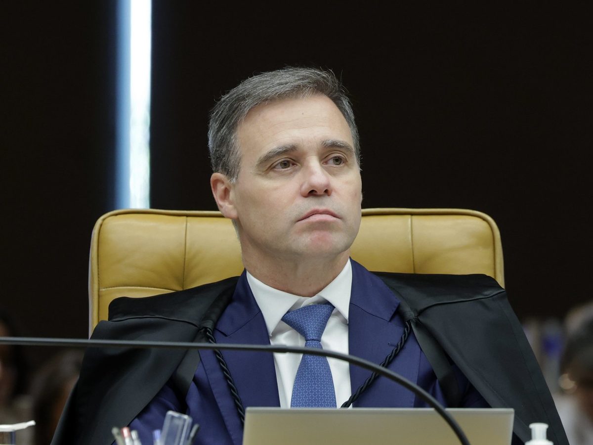 PGR barra pedido de Moraes para investigar Mendonça